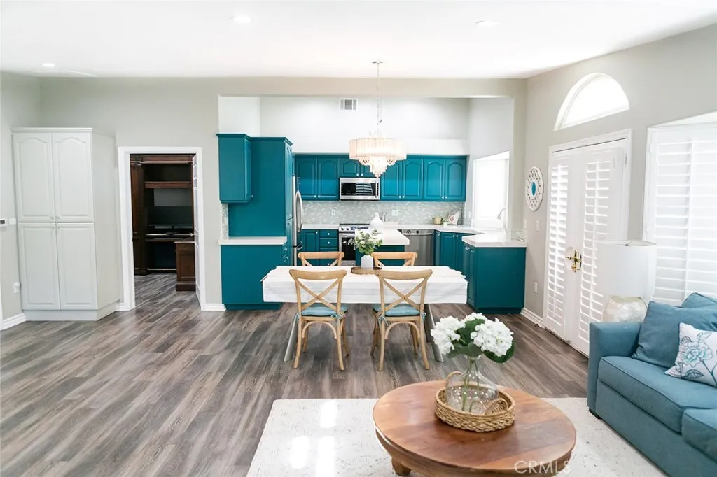 1790 Sunningdale Ave 15g, Seal Beach, California 90740 home-pic-10