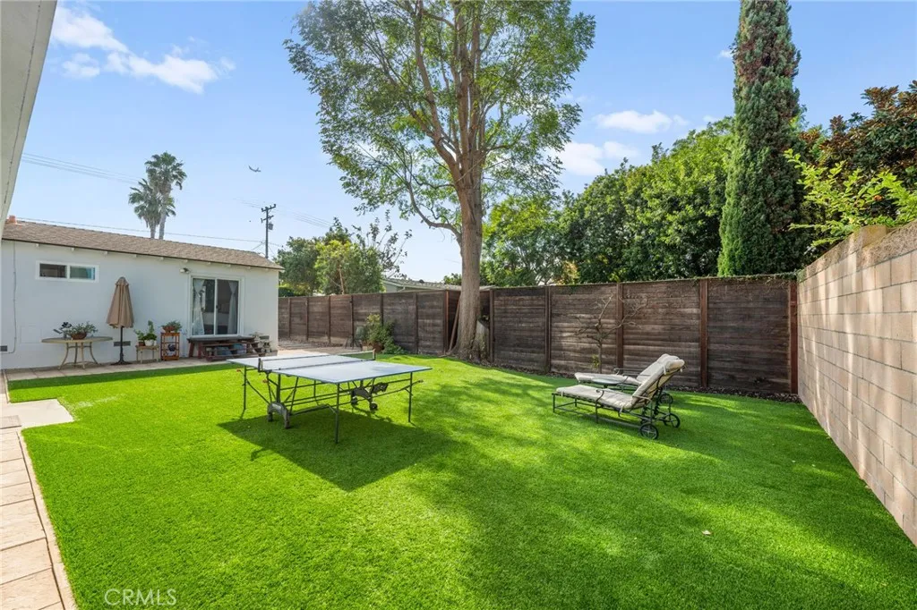 2689 Santa Ana Avenue, Costa Mesa, California 92627 home-pic-49