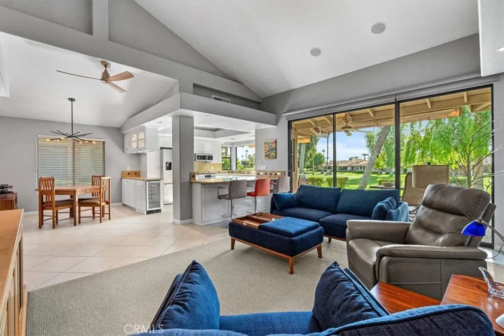 319 Durango, Palm Desert, California 92260 home-pic-6