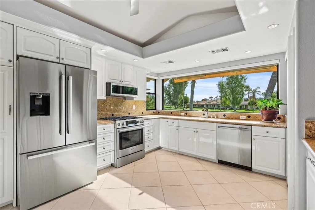 319 Durango, Palm Desert, California 92260 home-pic-10
