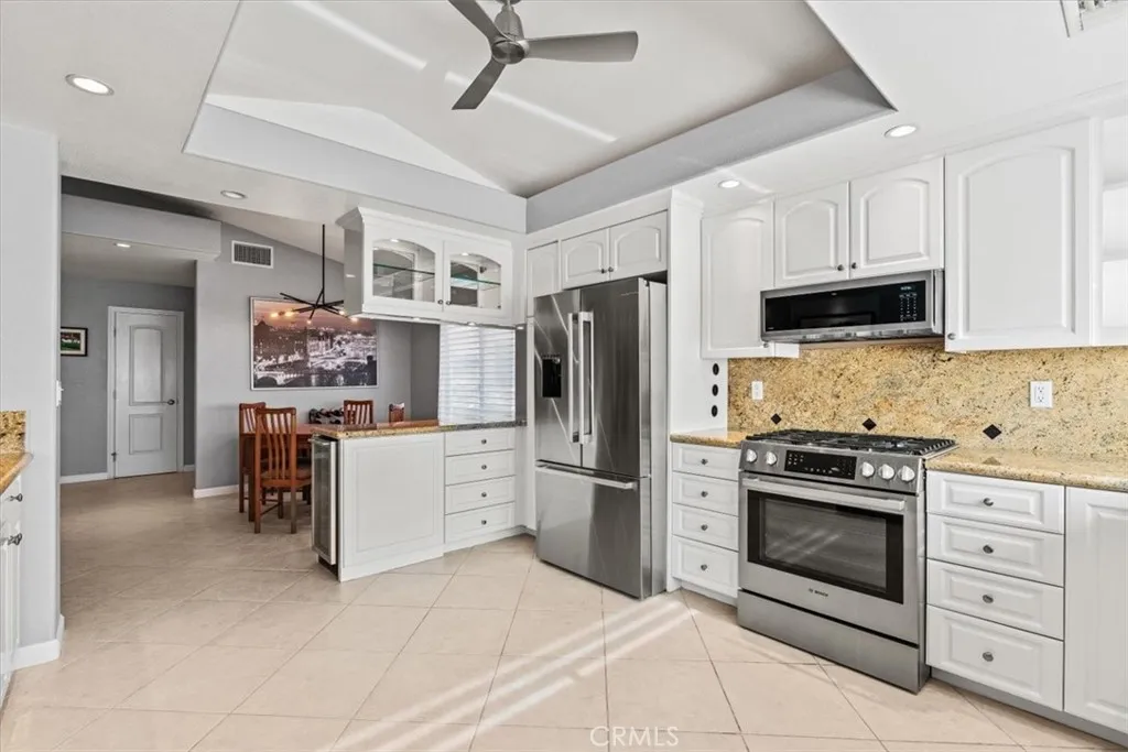 319 Durango, Palm Desert, California 92260 home-pic-13
