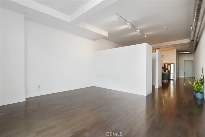 433 Pine Avenue 300, Long Beach, California 90802
