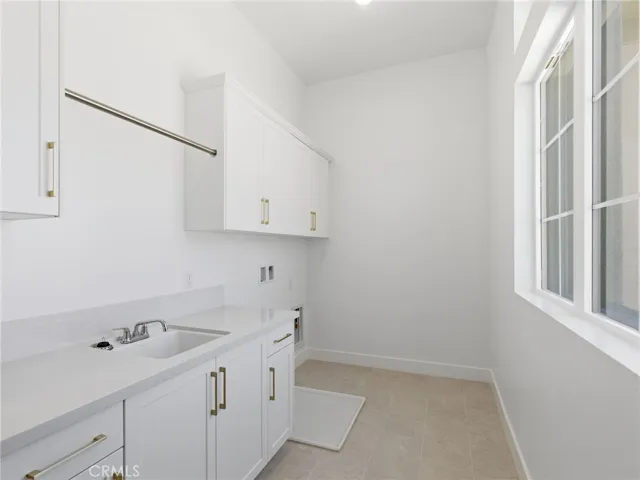 Laundry Room: Fernwood Italianate - The Ridge Collection at Bella Vista - Homesite 68