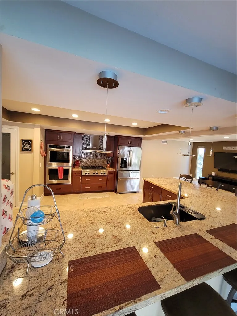 2407 Almira, Fullerton, California 92831 home-pic-1