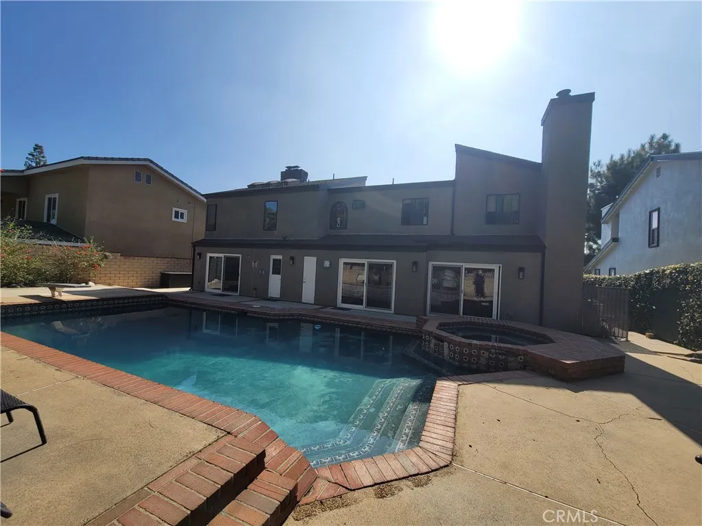 2407 Almira, Fullerton, California 92831 home-pic-36