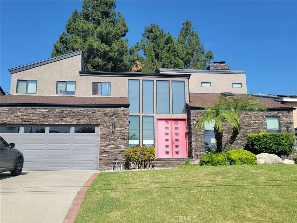 2407 Almira, Fullerton, California 92831 home-pic-0
