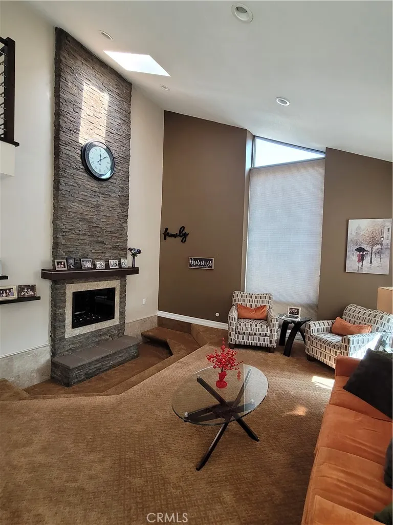 2407 Almira, Fullerton, California 92831 home-pic-10