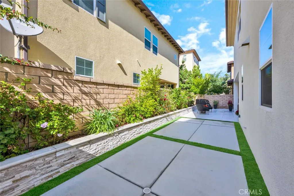 98 Pinnacle Dr, Lake Forest, California 92630 home-pic-38
