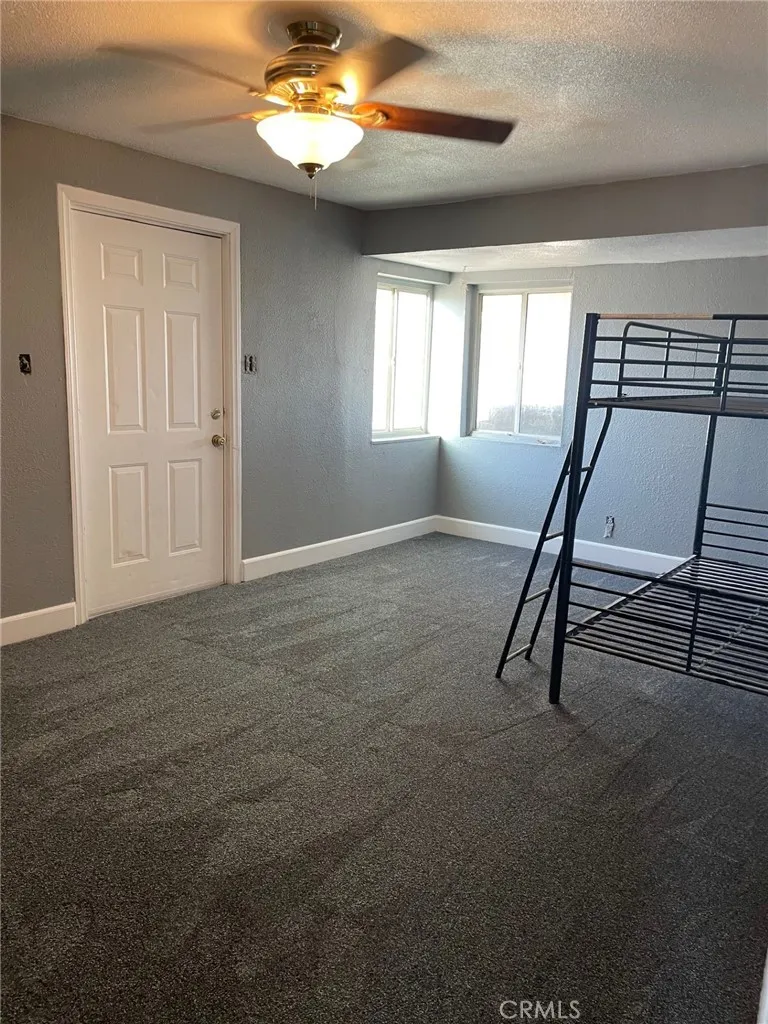 431 Armory, Barstow, California 92311 home-pic-4