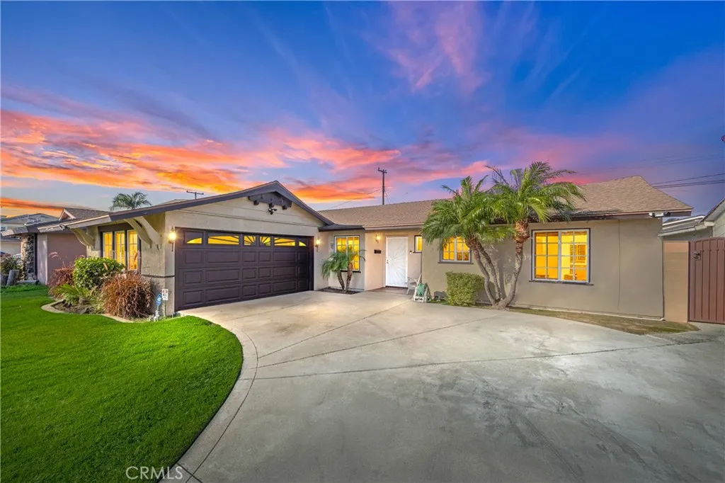 6601 Chapman Avenue, Garden Grove, California 92845 home-pic-0