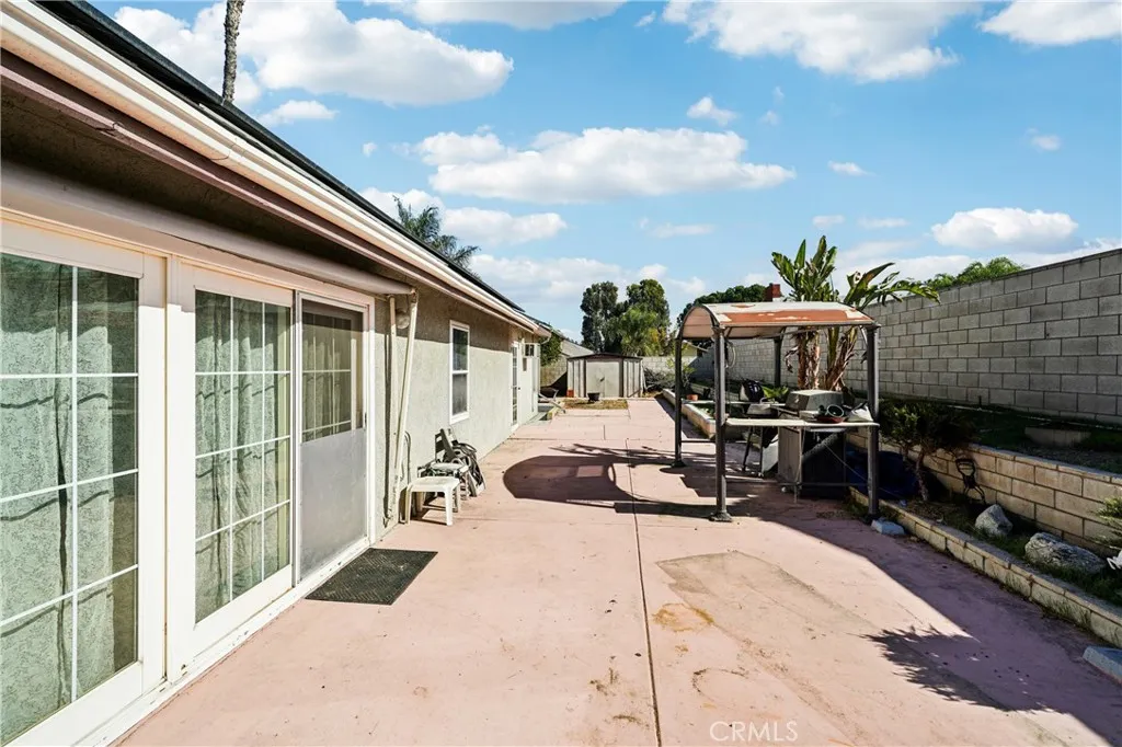 1925 S Starfire, Corona, California 92879 home-pic-35