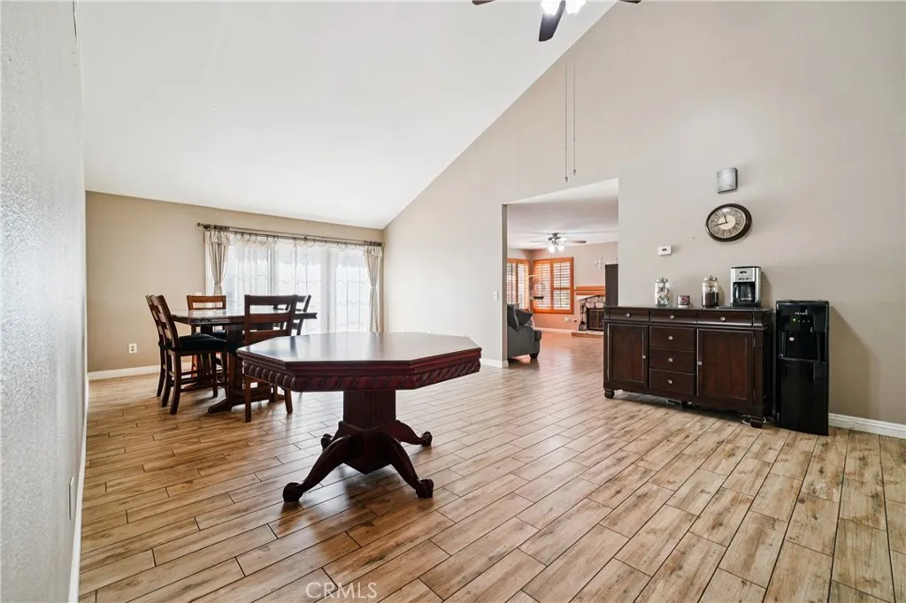 1925 S Starfire, Corona, California 92879 home-pic-12
