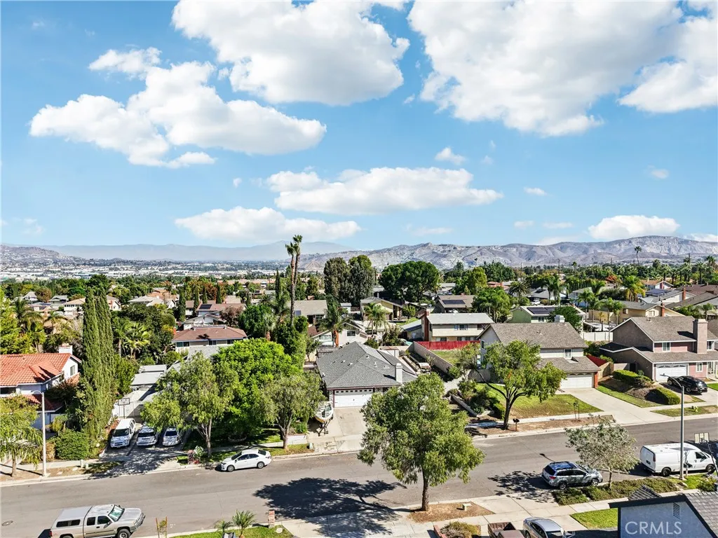 1925 S Starfire, Corona, California 92879 home-pic-45