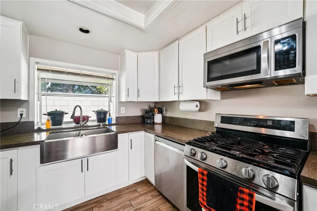 1925 S Starfire, Corona, California 92879 home-pic-17