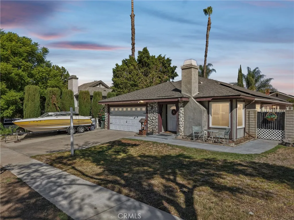 1925 S Starfire, Corona, California 92879 home-pic-46