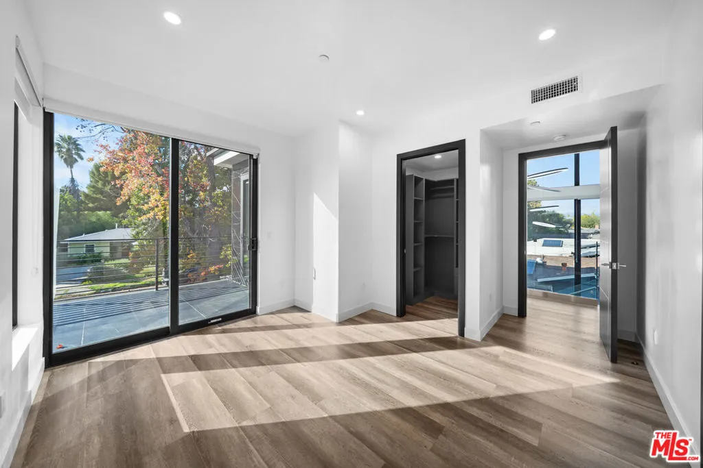 5812 Willis Avenue, Sherman Oaks, California 91411 home-pic-34