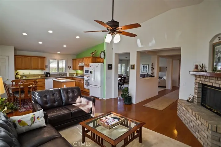 4318 Olivera Place, Quartz Hill, California 93536