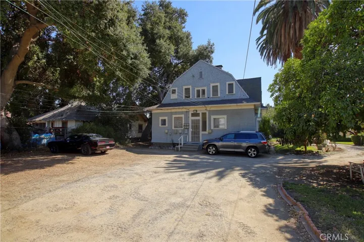 357 E Kingsley, Pomona, California 91767