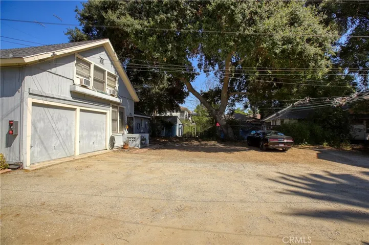 357 E Kingsley, Pomona, California 91767