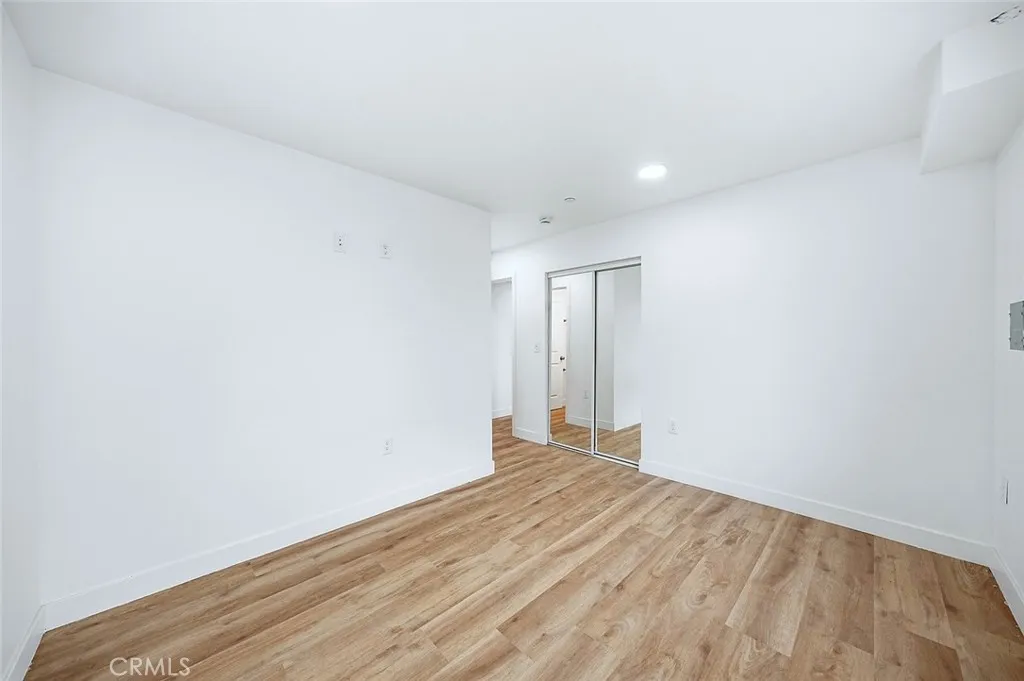300 E 25th, Los Angeles, California 90011 home-pic-13