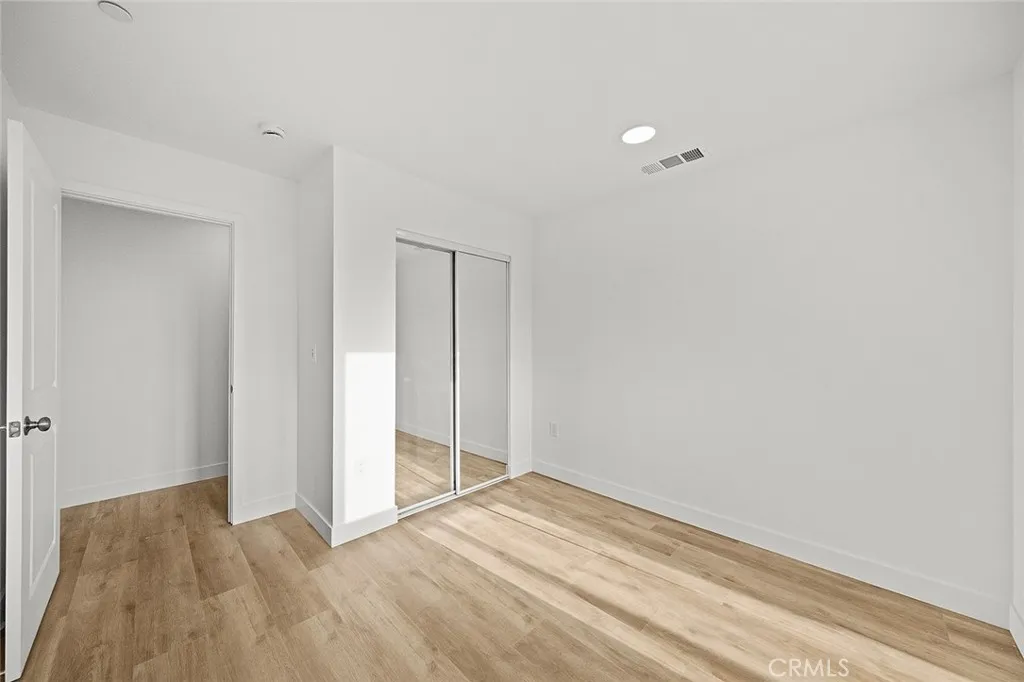 300 E 25th, Los Angeles, California 90011 home-pic-63