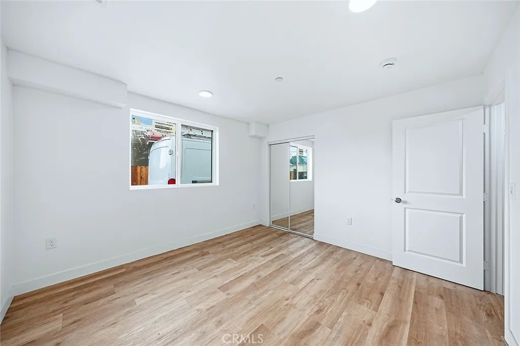 300 E 25th, Los Angeles, California 90011 home-pic-29