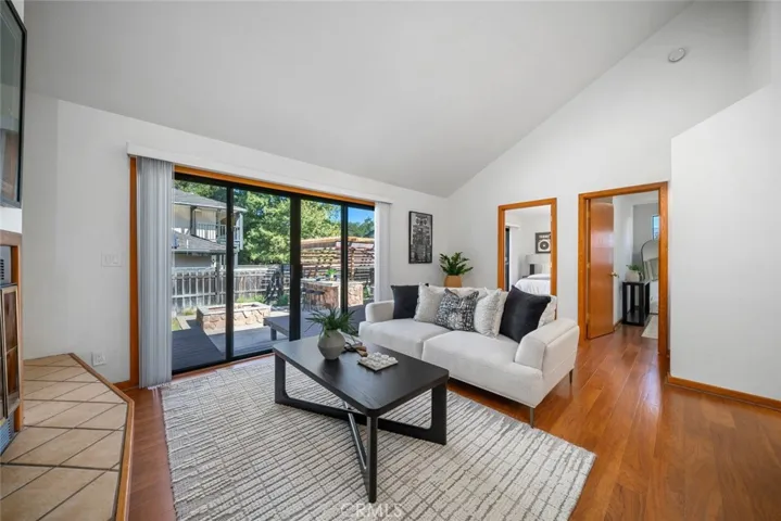 262 East Foothill Boulevard, San Luis Obispo, California 93405