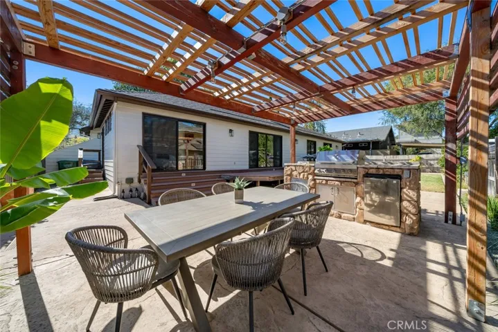 262 East Foothill Boulevard, San Luis Obispo, California 93405