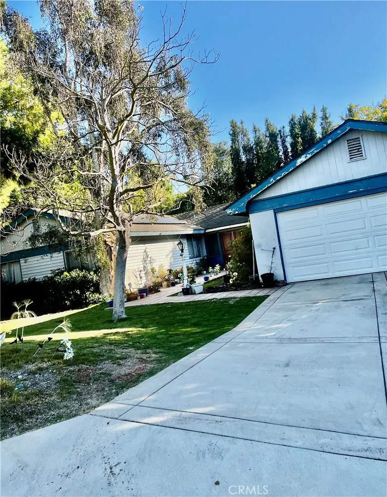 10442 Brightwood, Cowan Heights, California 92705 home-pic-0