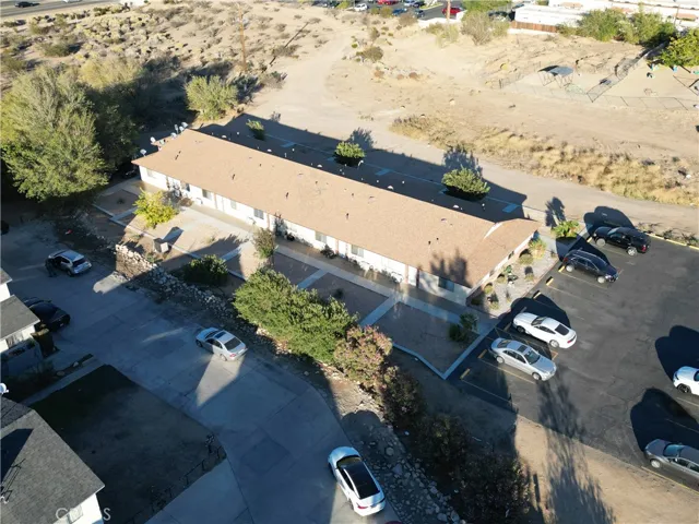 16388 Sequoia, Hesperia, California 92345