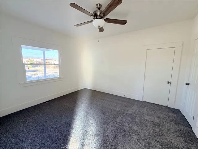 392 W L, Colton, California 92324