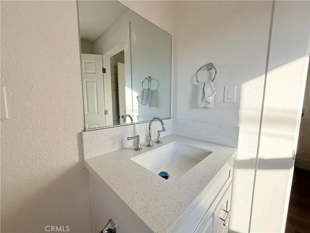 392 W L, Colton, California 92324