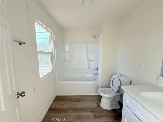 392 W L, Colton, California 92324