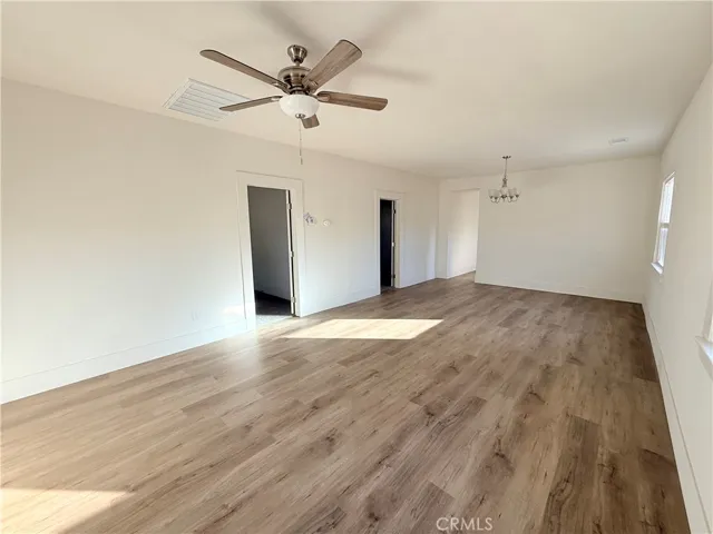 392 W L, Colton, California 92324