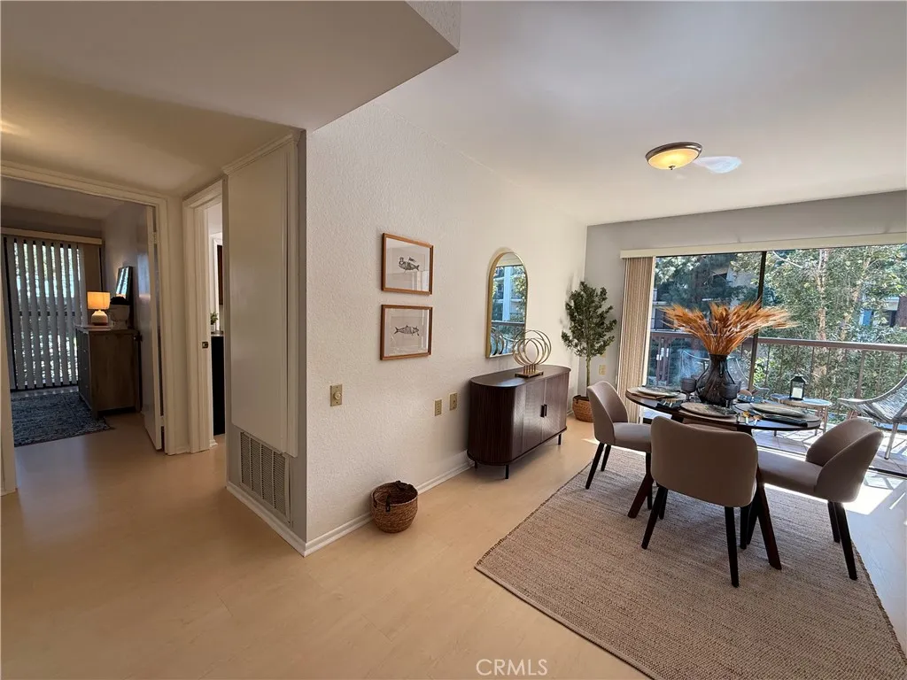 13601 Del Monte Drive 47a, Seal Beach, California 90740 home-pic-3