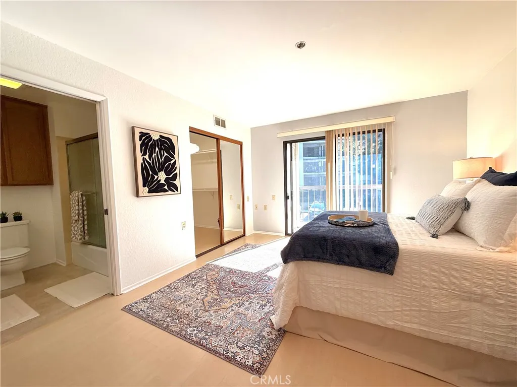 13601 Del Monte Drive 47a, Seal Beach, California 90740 home-pic-23