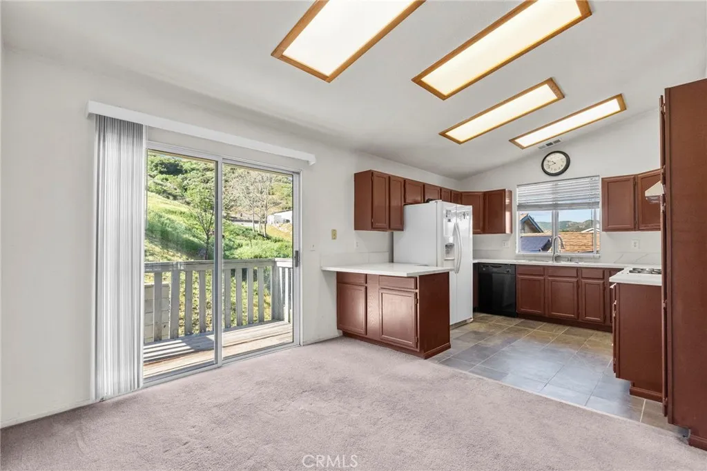 29542 Hunstock, Castaic, California 91384 home-pic-17