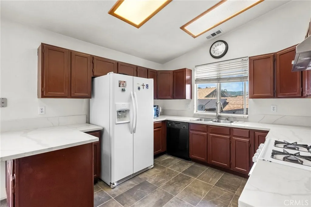 29542 Hunstock, Castaic, California 91384 home-pic-19