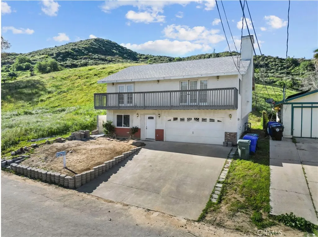 29542 Hunstock, Castaic, California 91384 home-pic-2