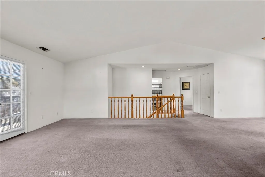 29542 Hunstock, Castaic, California 91384 home-pic-24