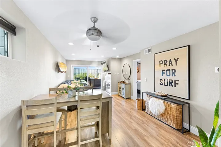 2205 Pacific Avenue 101, Costa Mesa, California 92627