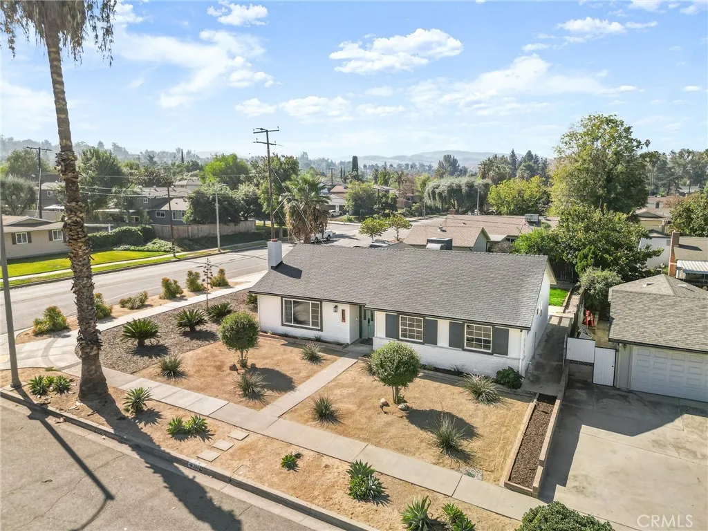 350 Sherwood, Redlands, California 92373 home-pic-0