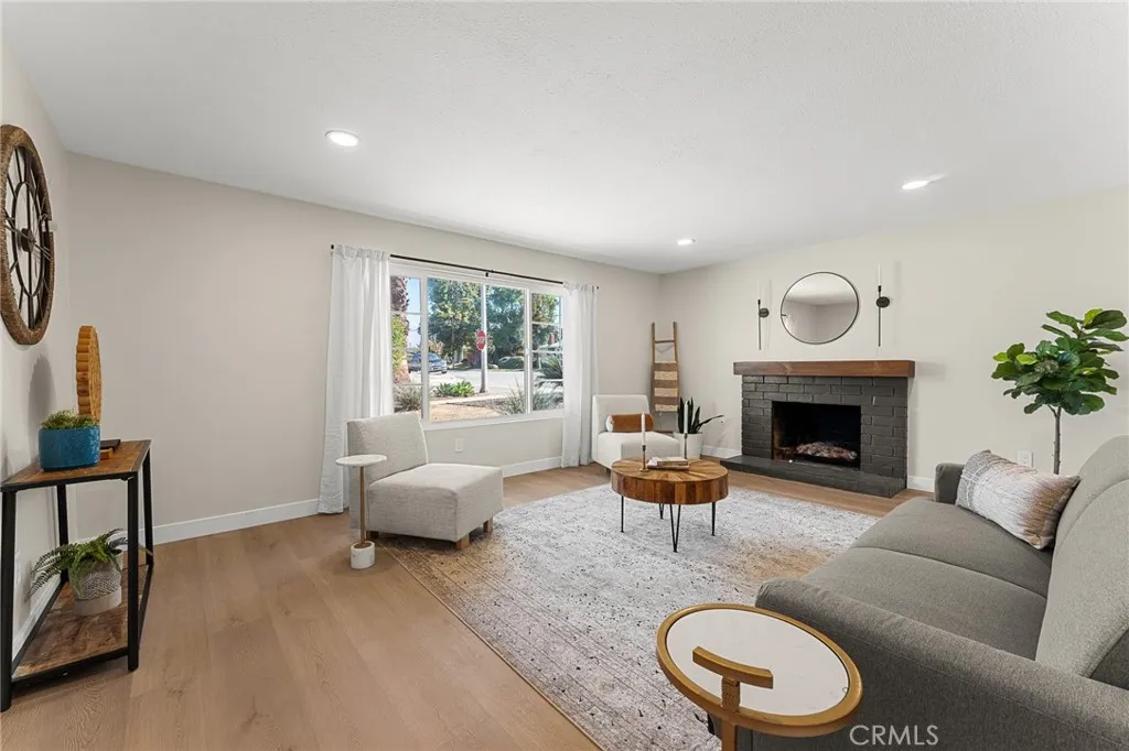 350 Sherwood, Redlands, California 92373 home-pic-7