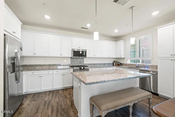 490 Jubilee Place, Santa Paula, California 93060 home-pic-5