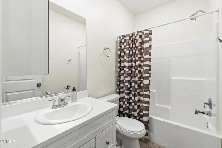 26_bathroom