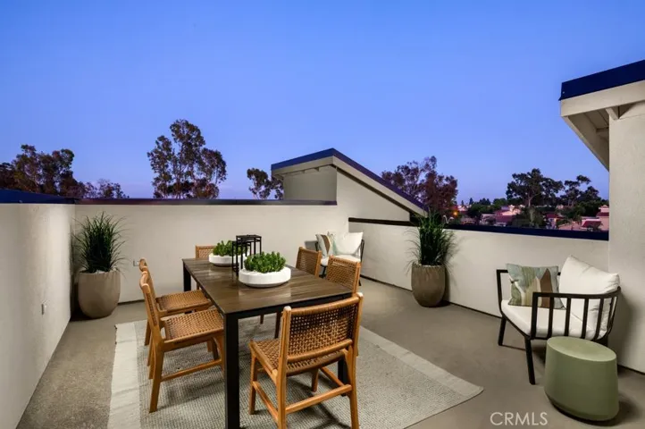 19051 Main Street 105, Huntington Beach, California 92648