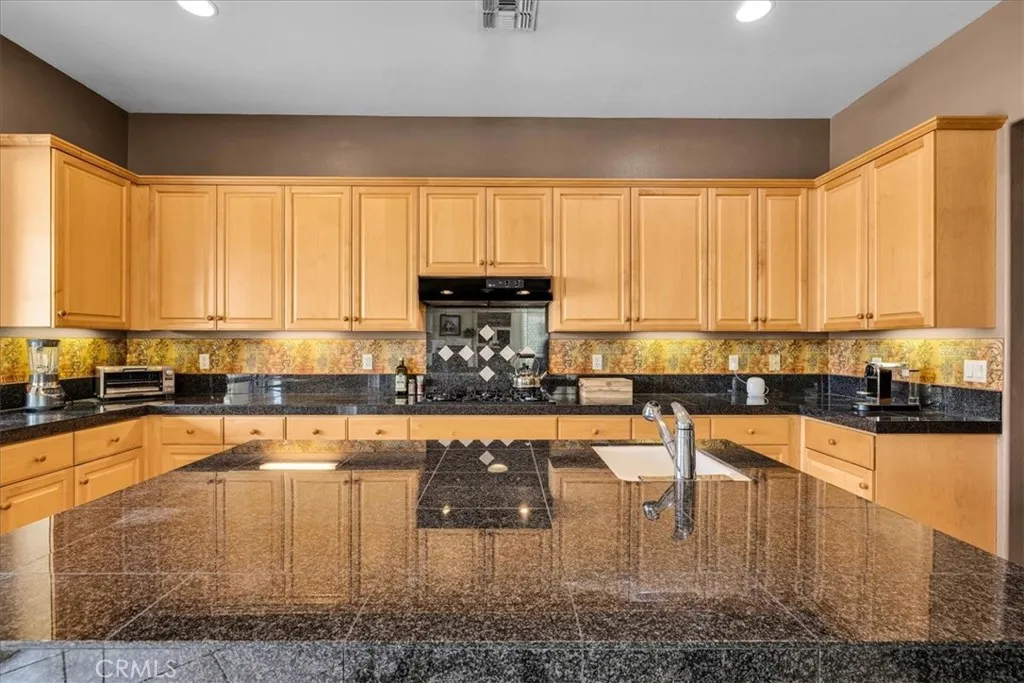25 Via Santo Tomas, Rancho Mirage, California 92270 home-pic-12