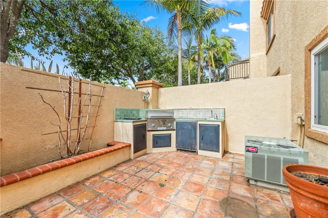 18871 Kithira Circle, Huntington Beach, California 92648 home-pic-28