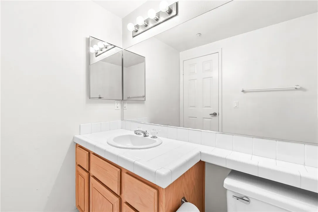 18871 Kithira Circle, Huntington Beach, California 92648 home-pic-13