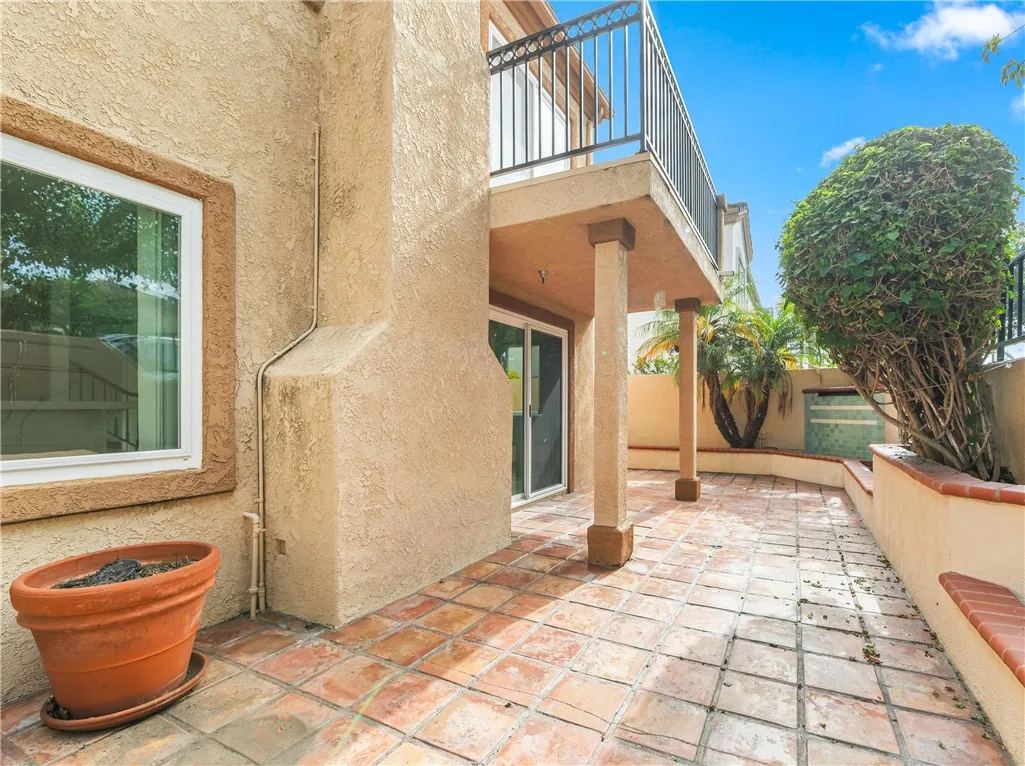 18871 Kithira Circle, Huntington Beach, California 92648 home-pic-27